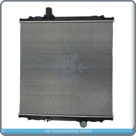 Radiator fits Kenworth W900 & Peterbilt 384 & 386 N4028001 F316092110... QAC