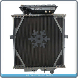 Radiator 3 Row Peterbilt 357 377 379 385 386 387 0706657A041 0706657A... QAC
