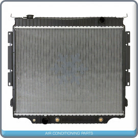 NEW Radiator for Ford F Super Duty, F-150, F-250, F-350, F59.. - OE# F2TZ8005Y - Qualy Air