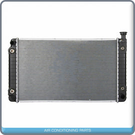 Radiator for Chevrolet C1500, C2500, K1500, K2500 / GMC C1500, C2500,... QOA - Qualy Air