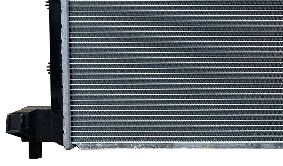 New Intercooler for Jetta HY (13-16) Jetta 1.4T (16-18) Passat 2.0TD (12-14)