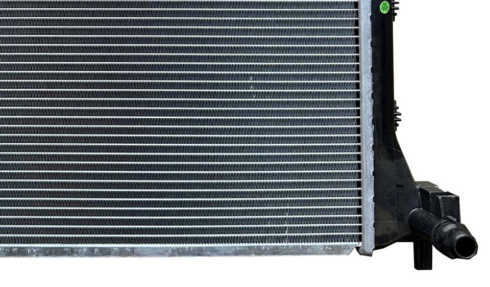 New Intercooler for Jetta HY (13-16) Jetta 1.4T (16-18) Passat 2.0TD (12-14)