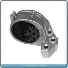 Load image into Gallery viewer, Engine Mount fits Mitsubishi Diamante QOA