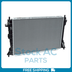 Radiator for 98-02 Ford Crown Victoria V8 4.6L