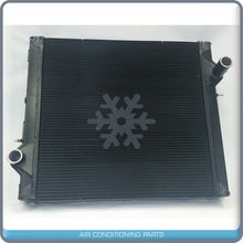 Cargar imagen en el visor de la galería, Radiator fits John Deere Tractor 7000 Series + 4000 Series Sprayers R... QAC