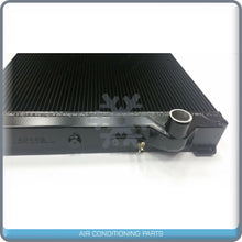 Cargar imagen en el visor de la galería, Radiator fits John Deere Tractor 7000 Series + 4000 Series Sprayers R... QAC
