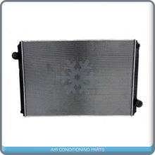 Load image into Gallery viewer, Radiator fits International Truck 2000 2500 2600 5000 5500 5900 7000 ... QAC