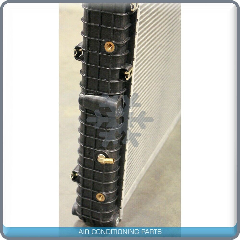 Radiator fits 2007-2009 Freightliner Sterling Cascadia 0526678001 05... QAC