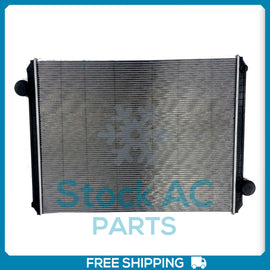 New Radiator fits International Navistar 5000 5500 5600 5900 8000 8100 92..