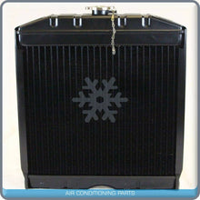 Cargar imagen en el visor de la galería, Radiator C5NN8005AB fits Ford / New Holland NAA Jubilee 600 700 800 9... QAC