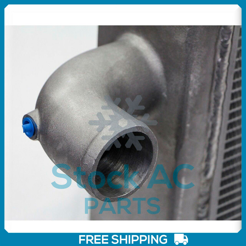 New Radiator fits John Deere Tractors 8100, 8200, 8210, 8300, 8310, 8400.. QAC