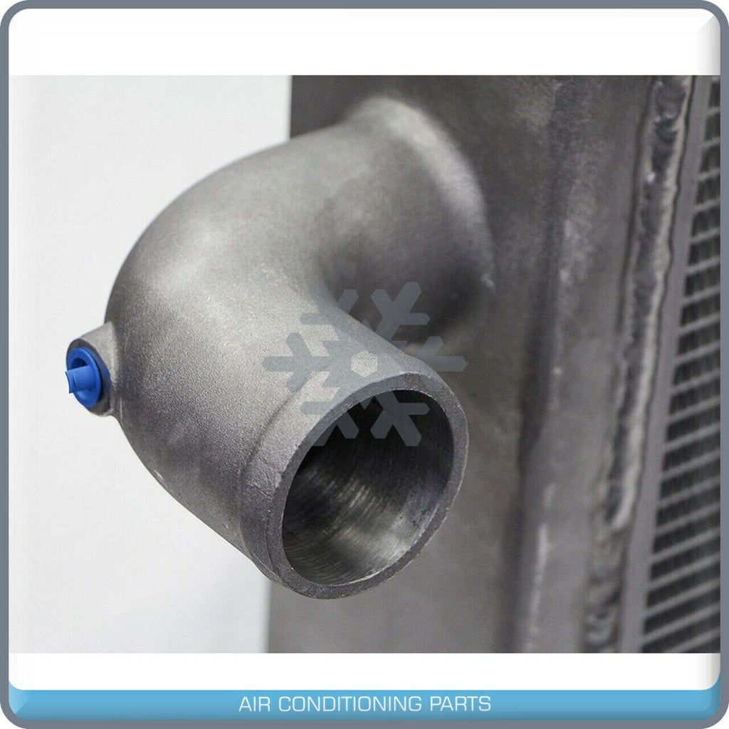 New Radiator fits John Deere Tractors 8100, 8200, 8210, 8300, 8310, 8400.. QAC