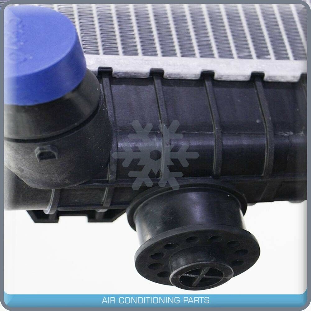 Radiator fits Ford 6.4L Powerstroke F250, F350, F450, F550 2008, 200... QAC