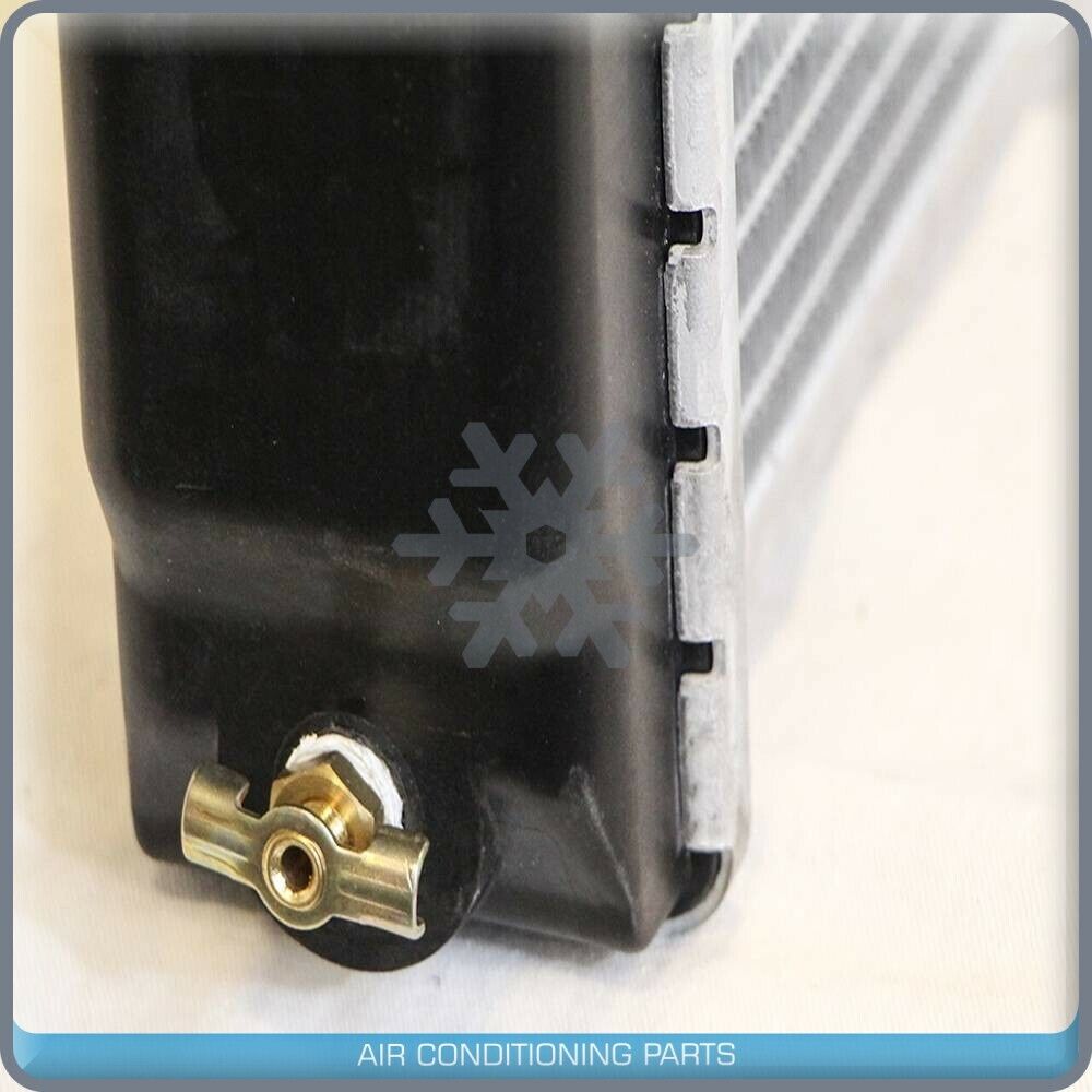 Radiator fits Ford / Sterling 1996-2001 L / LT 9501 A / LT9512 QAC