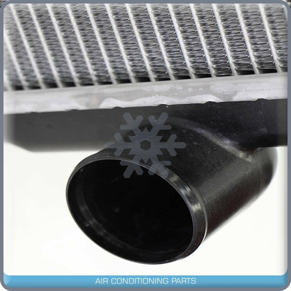 New Radiator fits Ford / Sterling 1999-2004 L / LT9500, L / LT9511.. QAC