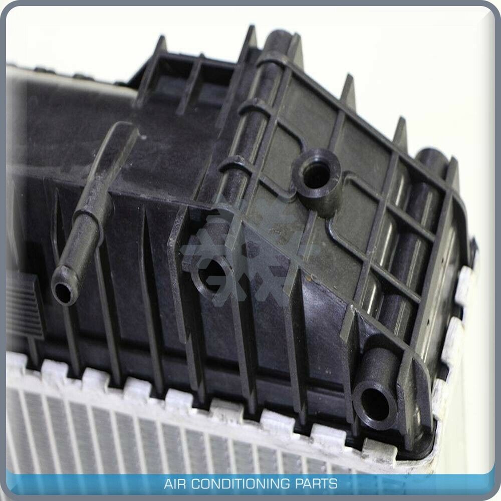 Radiator fits 1997-04 Thomas School Bus / Freightliner FL50, 60, 70,... QAC
