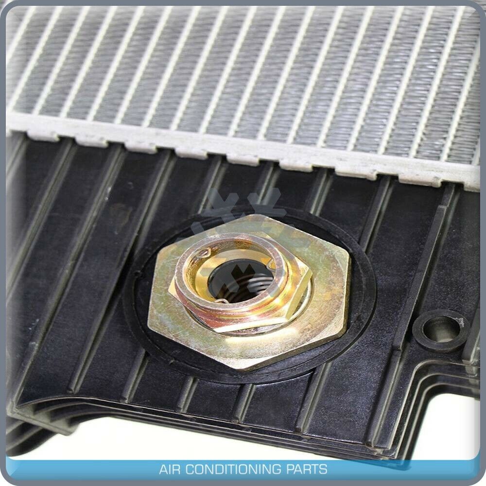 Radiator fits 1997-04 Thomas School Bus / Freightliner FL50, 60, 70,... QAC