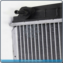 Load image into Gallery viewer, Radiator fits International / Navistar 1996-2004 5000 Series and 9800 QAC