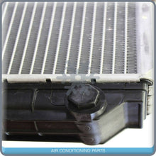 Load image into Gallery viewer, Radiator fits International / Navistar 1996-2004 5000 Series and 9800 QAC