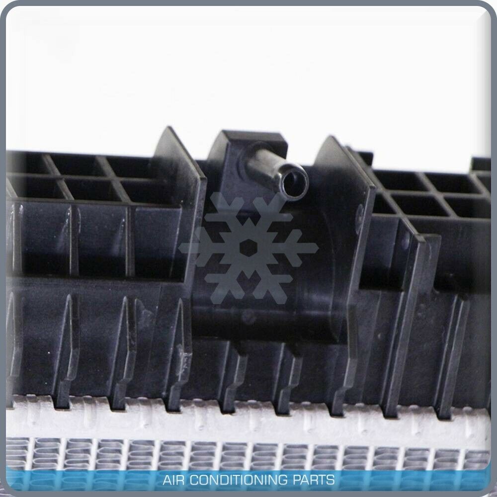 Radiator fits Kenworth Trucks 2008-2010 T660 & W900 - OE# KW8174 QAC