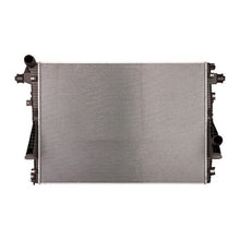 Load image into Gallery viewer, Radiator for Ford F-550 Super Duty 2011 2012 2013 2014 2015 2016 V8 6.7L