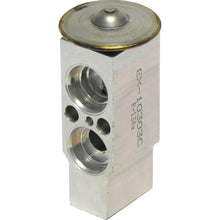 Load image into Gallery viewer, A/C Expansion Valve for 94-97 Toyota Previa L4 2.4L