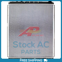New Radiator for Tank/Aluminum Core with Oil CoolerFreightliner Plastic