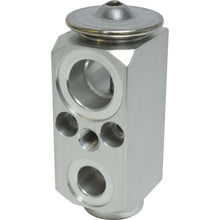 Load image into Gallery viewer, A/C Expansion Valve for Kenworth / Peterbilt