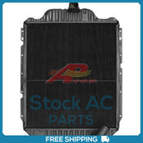 New Radiator for International/Navistar 4900 Radiator
