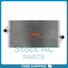 New Radiator for John Deere OE# RE343930
