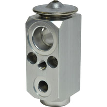 Load image into Gallery viewer, A/C Expansion Valve for Chevrolet / GMC / Buick / Saturn
