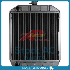 New Radiator for Ford/Holland OE# SBA310100610