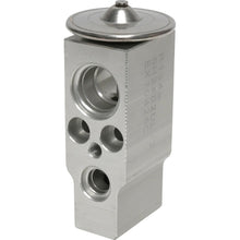 Cargar imagen en el visor de la galería, A/C Expansion Valve for Volvo / INTERNATIONAL / NAVISTAR