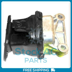 Engine Mount fits Chrysler 300 / Dodge Challenger, Charger, Magnum QOA