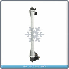 Load image into Gallery viewer, NEW Radiator for Lexus ES300 2000 to 2001 / Toyota Camry, Solara 1997 to 2001 - Qualy Air