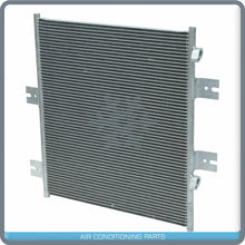 Load image into Gallery viewer, A/C Condenser for International 4100, 4100 SBA, 8100 / INTERNATIONAL/NAVIS... UQ - Qualy Air