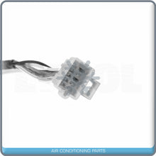 Cargar imagen en el visor de la galería, Black Rear View Side Power Heated Mirror Left Side fit 08-18 Prostar Lonestar QL - Qualy Air