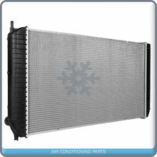 Load image into Gallery viewer, NEW Radiator for Chevrolet C4500 Kodiak, C6500 Kodiak / GMC C4500 Topkick.. QL - Qualy Air