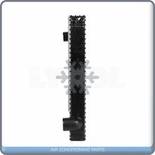 Load image into Gallery viewer, NEW Radiator for Sterling Truck A9500, LT9500, LT9511, LT9513, AT9513 / Fo... QL - Qualy Air