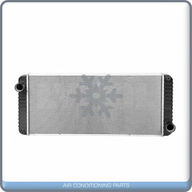 Radiator for Kenworth T300, T800 / Peterbilt 330, 335, 340 QL - Qualy Air