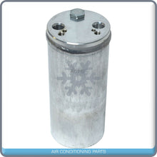 Cargar imagen en el visor de la galería, New A/C Receiver Drier fits Nissan UD - OE# 92103NY00B - Qualy Air