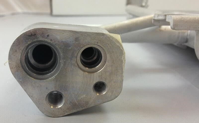 A/C Condenser for Dodge Colt / Eagle Summit / Mitsubishi Mirage / Plymouth... QR - Qualy Air