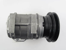 Cargar imagen en el visor de la galería, A/C Compressor OEM Denso 10PA15C for Toyota 4Runner, Land Cruiser, Pickup,... QR - Qualy Air