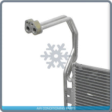 Load image into Gallery viewer, New AC Condenser for International/Navistar 2001-2007 5000 SERIES - OE# 2585373C - Qualy Air