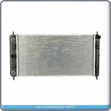 Cargar imagen en el visor de la galería, NEW Radiator for Chevrolet Malibu / Pontiac G6 / Saturn Aura - OE# 524995681 QOA - Qualy Air