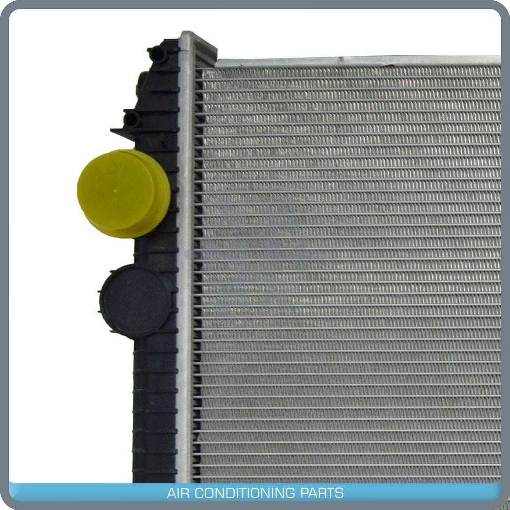 NEW Radiator for Freightliner Columbia, FLD132, M2 112, Business Class M2.. QL - Qualy Air