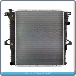 NEW Radiator for Ford Explorer 2000 to 2001 / Mercury Mountaineer 2000 to 2001 - Qualy Air