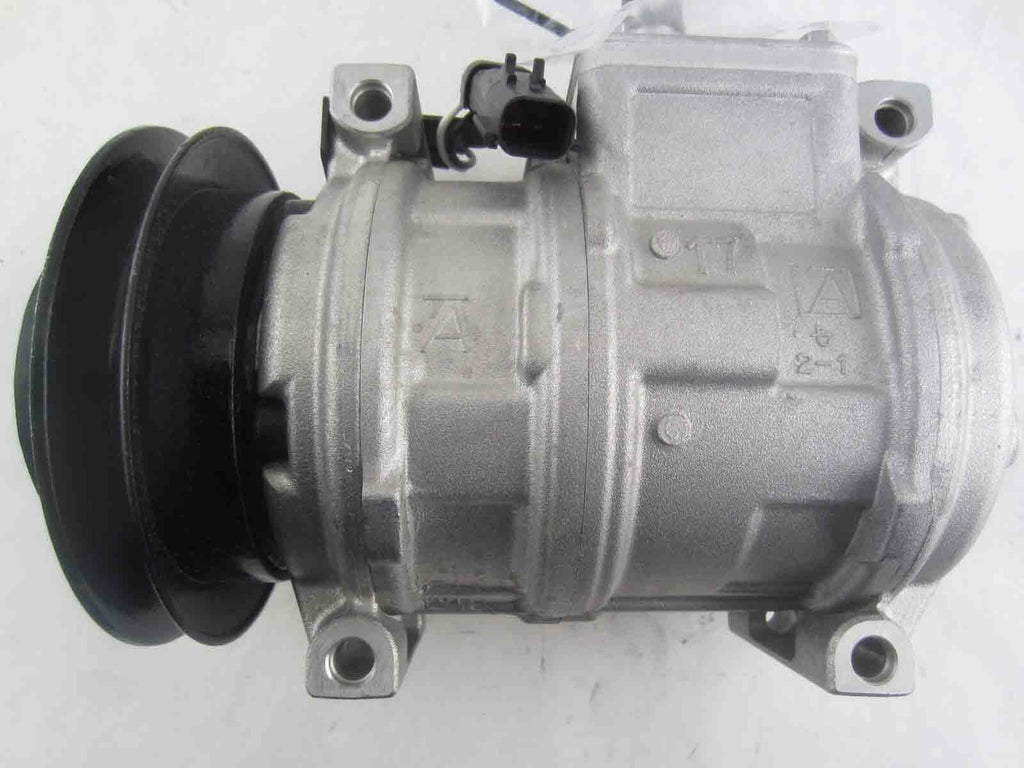 A/C Compressor OEM Denso 10PA17CH for Chrysler Grand Voyager, Voyager / Do... QR - Qualy Air