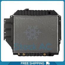 Cargar imagen en el visor de la galería, Radiator for Ford E-150, E-250, E-350 Econoline QOA - Qualy Air