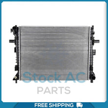 Cargar imagen en el visor de la galería, NEW Radiator for Ford Crown Victoria / Lincoln Town Car / Mercury Grand M.. - Qualy Air